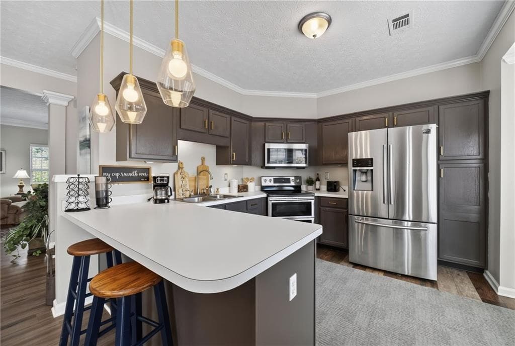 3 bedroom, 4 bathroom, 2,112 sq ft townhouse for sale at 4712 Poplar Ridge Court, Oakwood, GA 30566 — photo 6