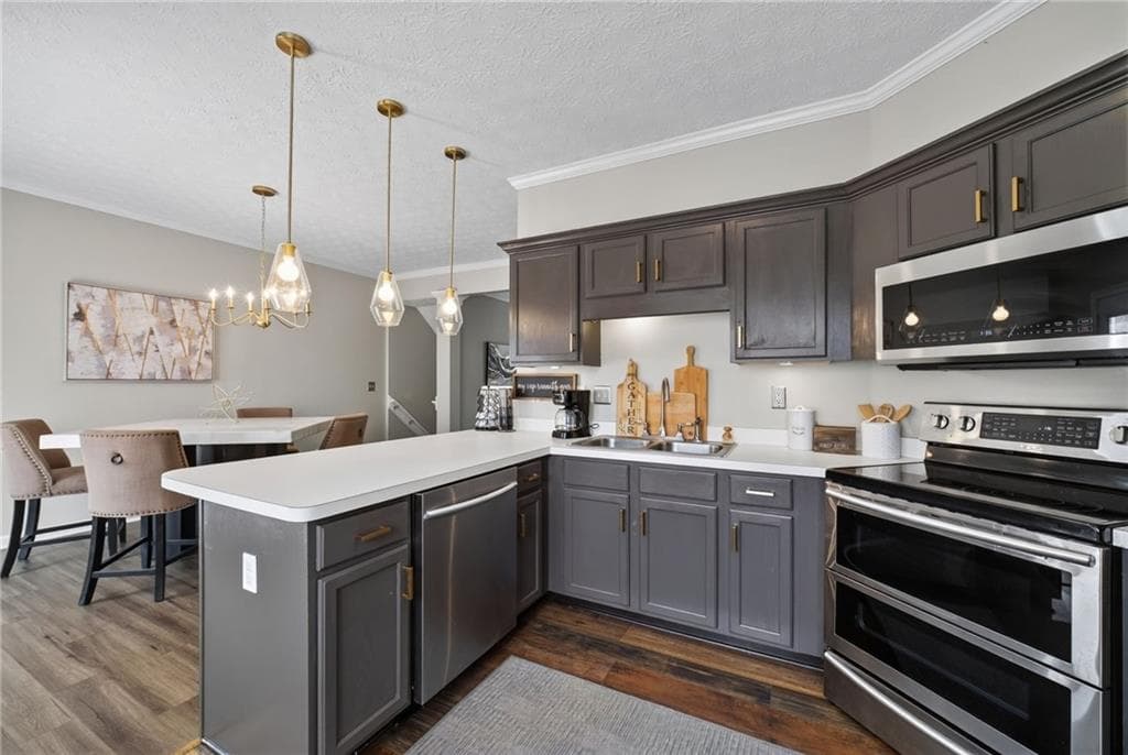 3 bedroom, 4 bathroom, 2,112 sq ft townhouse for sale at 4712 Poplar Ridge Court, Oakwood, GA 30566 — photo 9
