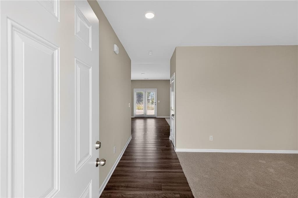 4 bedroom, 3 bathroom, 2,132 sq ft single family residence for sale at 160 Verona Drive, Cartersville, GA 30120 — photo 2