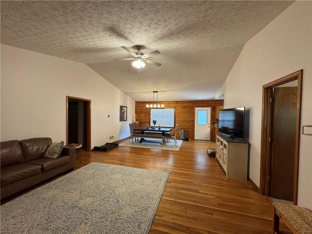 3 bedroom, 2 bathroom, 1,500 sq ft single family residence for rent at 8911 Daerwater Drive, Winston, GA 30187 for $2,800 a month — photo 4