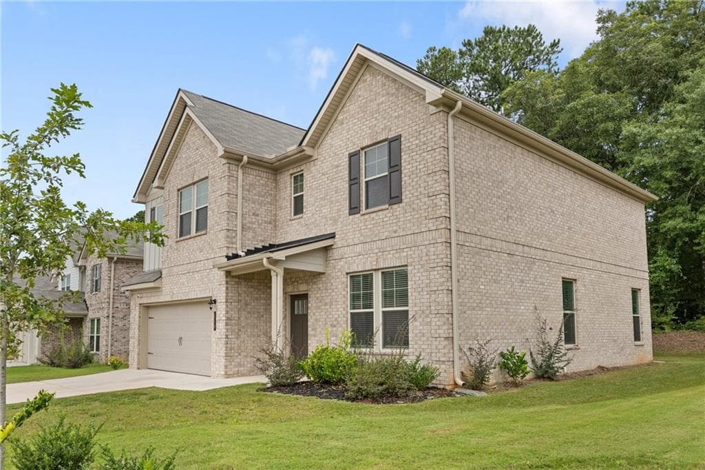 4 bedroom, 4 bathroom, 2,894 sq ft single family residence for sale at 116 Cabin Way, Hampton, GA 30228 — photo 3