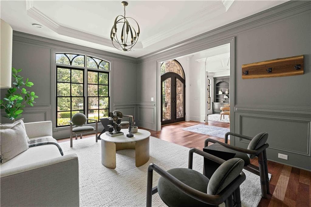 7 bedroom, 8 bathroom, 8,500 sq ft single family residence under contract at 1686 Montcliff Court, Decatur, GA 30033 — photo 10