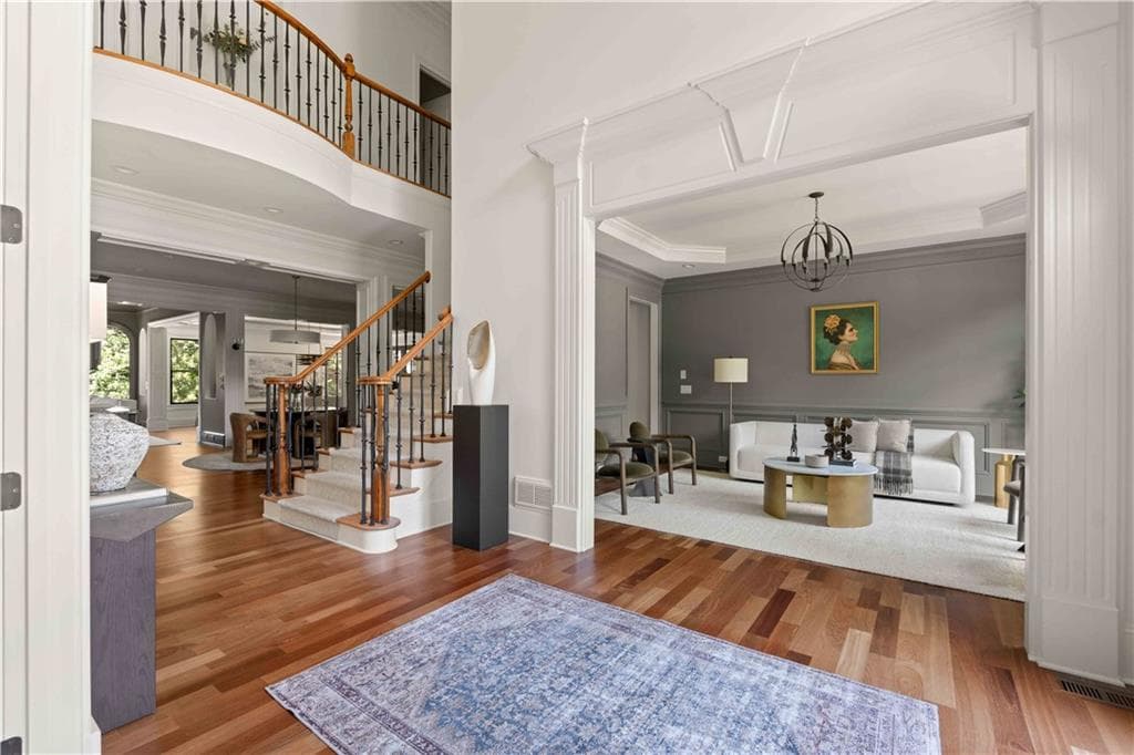7 bedroom, 8 bathroom, 8,500 sq ft single family residence under contract at 1686 Montcliff Court, Decatur, GA 30033 — photo 6