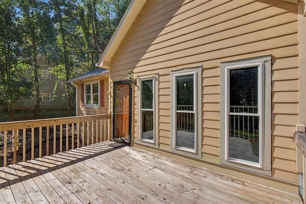 3 bedroom, 3 bathroom, 2,244 sq ft single family residence for sale at 2276 Mohawk Trail, Acworth, GA 30102 — photo 2