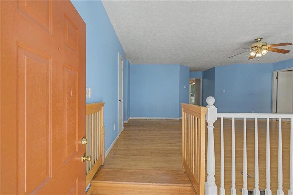 3 bedroom, 3 bathroom, 2,244 sq ft single family residence for sale at 2276 Mohawk Trail, Acworth, GA 30102 — photo 6