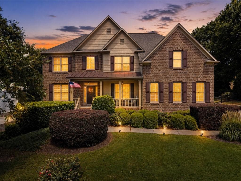 5 bedroom, 5 bathroom, 5,877 sq ft single family residence for sale at 5610 Cascade Trail, Cumming, GA 30040 — photo 2