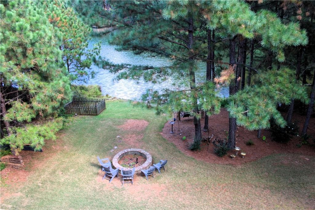 5 bedroom, 5 bathroom, 4,012 sq ft single family residence for rent at 208 WESTBURY Court, Canton, GA 30114 for $3,800 a month — photo 4