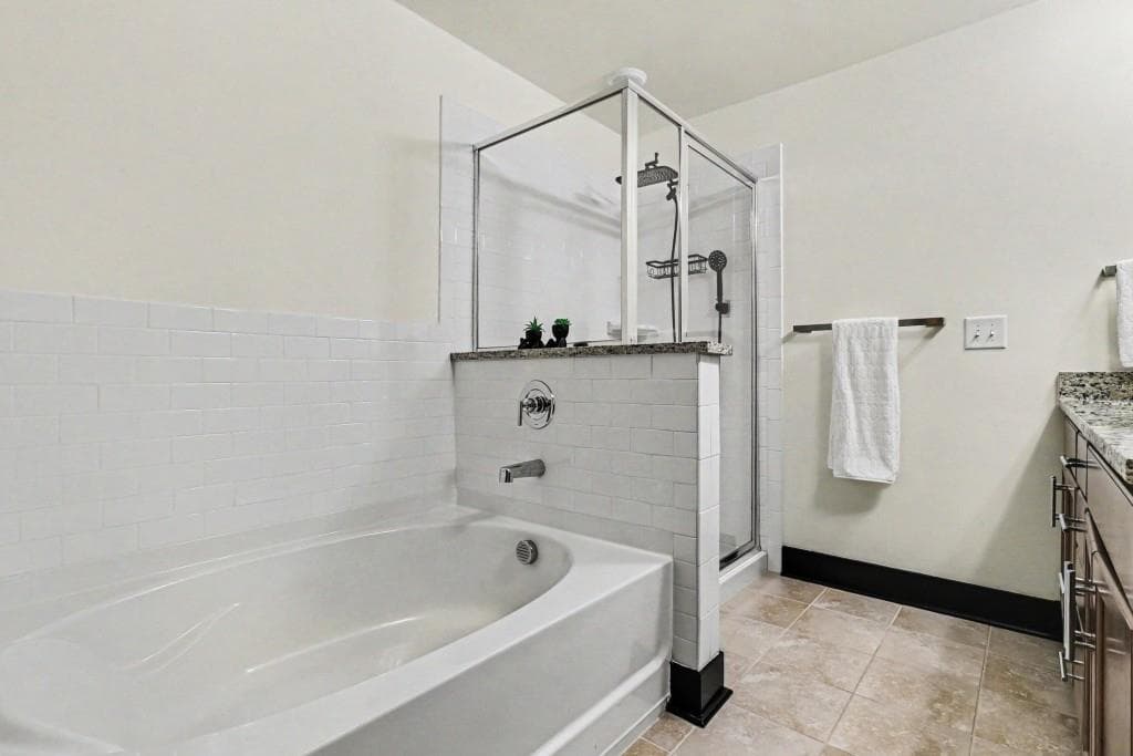 3 bedroom, 3 bathroom, 1,911 sq ft townhouse for sale at 5357 Radford, Fairburn, GA 30213 — photo 6