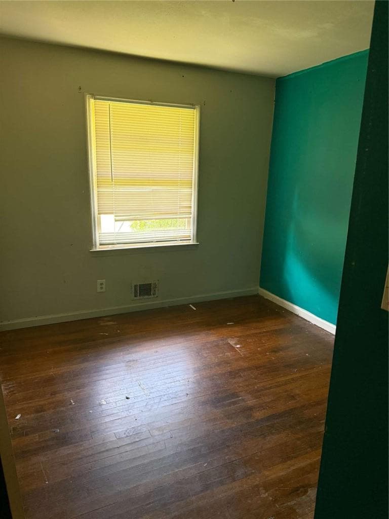 3 bedroom, 1 bathroom, 975 sq ft single family residence for sale at 1147 Evelyn Drive, Forest Park, GA 30297 — photo 8