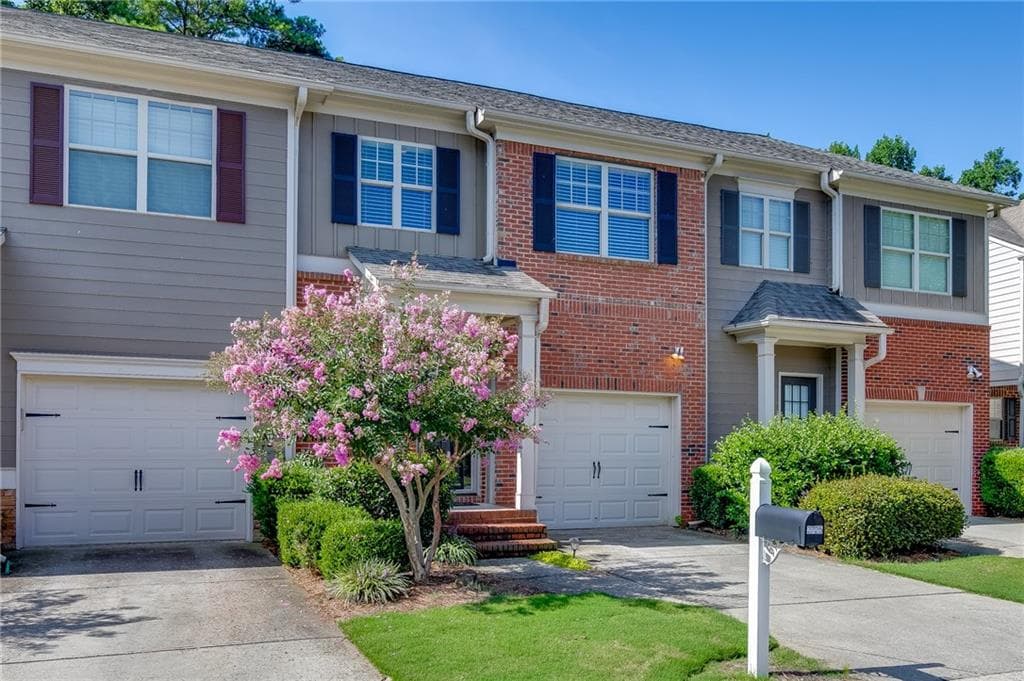 2 bedroom, 3 bathroom, 1,720 sq ft condominium for sale at 2725 Maple Park Place, Cumming, GA 30041 — photo 3