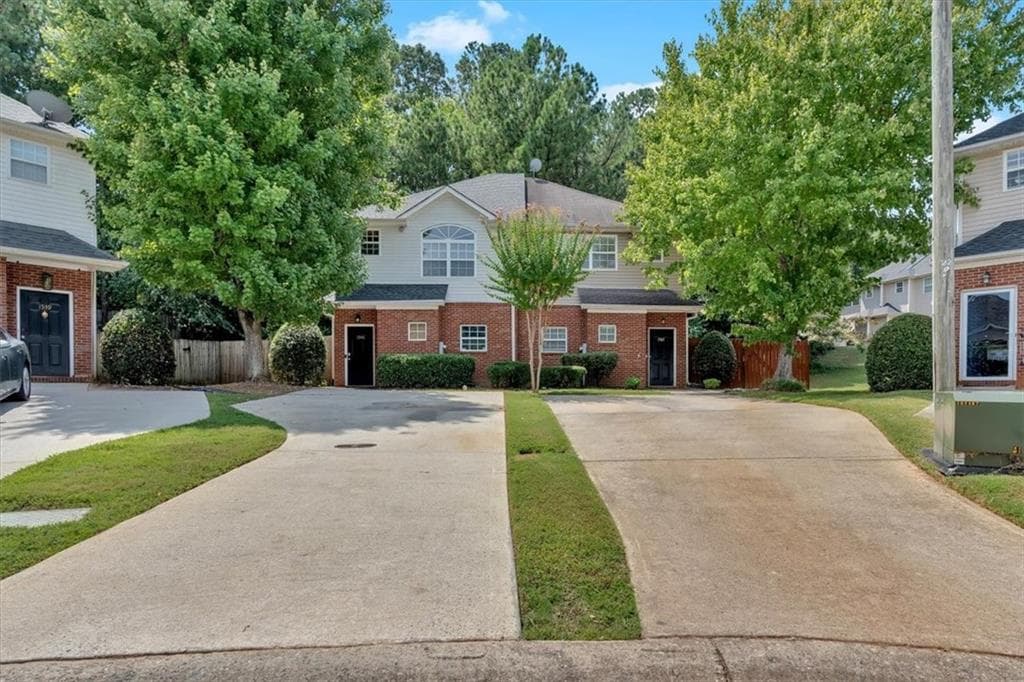 2 bedroom, 3 bathroom, 1,386 sq ft townhouse for rent at 1543 Springleaf Cove, Smyrna, GA 30080 for $2,500 a month — photo 2