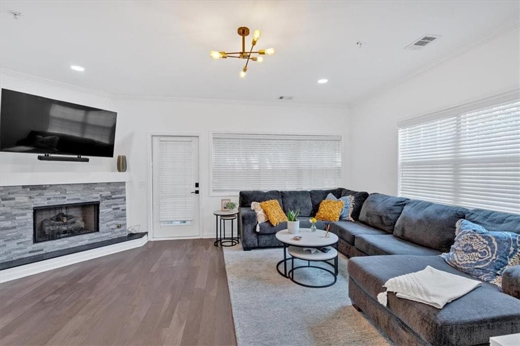 2 bedroom, 3 bathroom, 1,386 sq ft townhouse for rent at 1543 Springleaf Cove, Smyrna, GA 30080 for $2,500 a month — photo 5