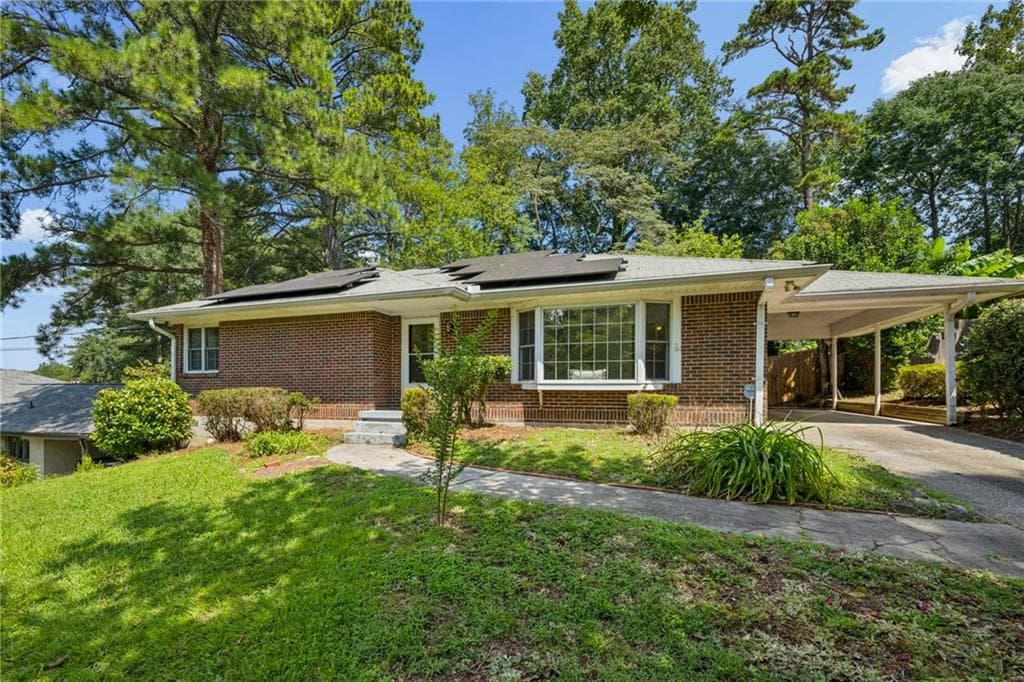 2 bedroom, 2 bathroom, 1,402 sq ft single family residence for sale at 1232 Carol Lane, Atlanta, GA 30306 — photo 3