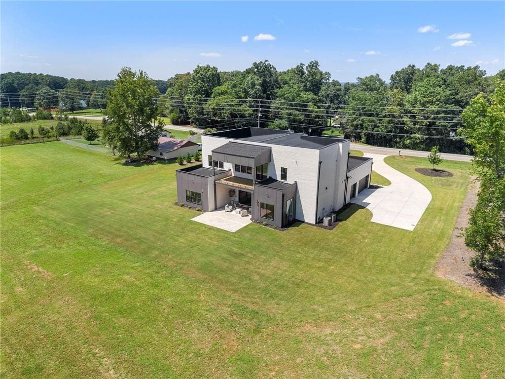 6 bedroom, 5 bathroom, 5,600 sq ft single family residence for sale at 360 Campground Road, Mcdonough, GA 30253 — photo 4