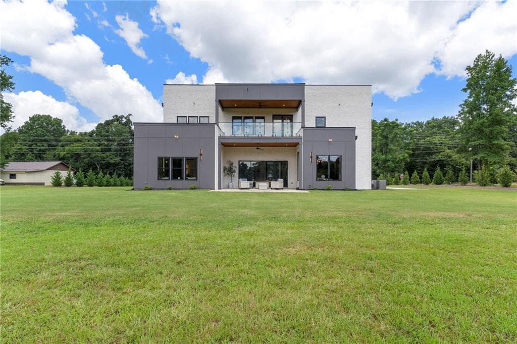 6 bedroom, 5 bathroom, 5,600 sq ft single family residence for sale at 360 Campground Road, Mcdonough, GA 30253 — photo 6