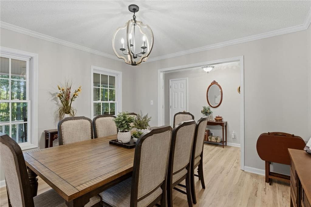 3 bedroom, 2 bathroom, 1,876 sq ft single family residence under contract at 1064 Chappell Mill Road, Milner, GA 30257 — photo 10
