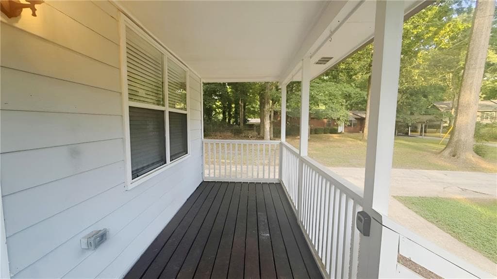 4 bedroom, 2 bathroom, 1,616 sq ft single family residence for sale at 141 Hemlock Circle, Lawrenceville, GA 30046 — photo 2