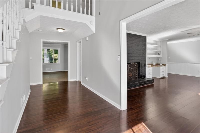 4 bedroom, 4 bathroom, 3,555 sq ft single family residence under contract at 2223 Angela Drive, Lilburn, GA 30047 — photo 2