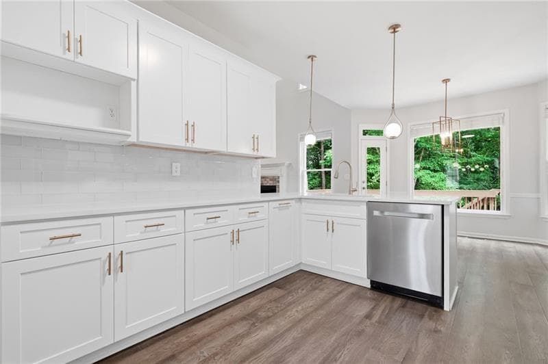 5 bedroom, 4 bathroom, 3,224 sq ft single family residence under contract at 112 Adelaide Crossing, Acworth, GA 30101 — photo 8