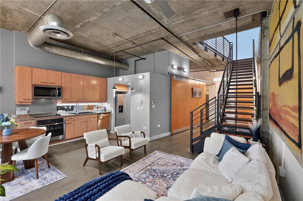 2 bedroom, 2 bathroom, 1,488 sq ft condominium for sale at 123 Luckie Street 1503, Atlanta, GA 30303