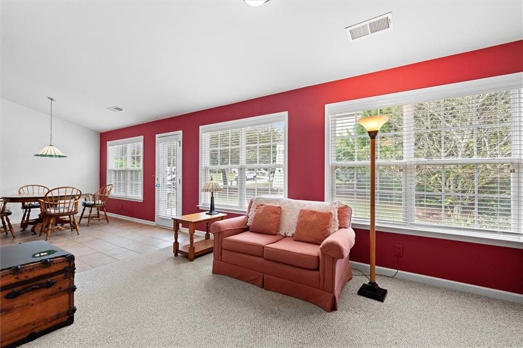 3 bedroom, 2 bathroom, 2,591 sq ft single family residence for sale at 1092 S Creek Dr, Villa Rica, GA 30180 — photo 8