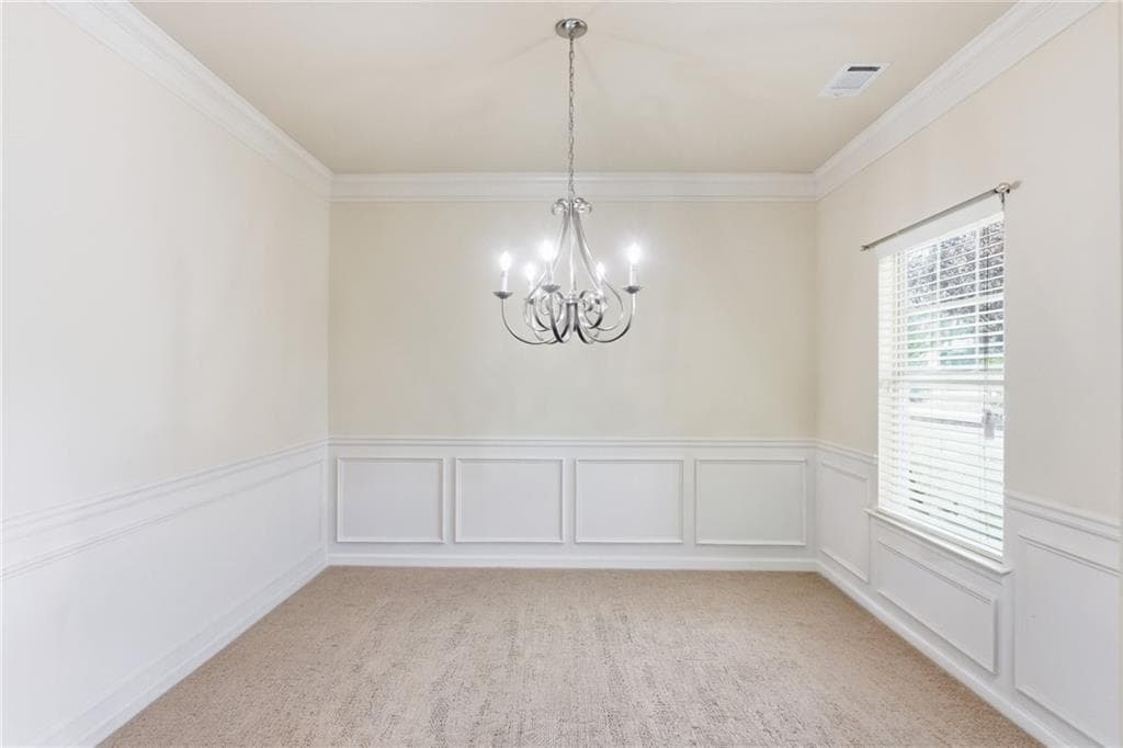 4 bedroom, 3 bathroom, 2,296 sq ft single family residence for rent at 906 Donington Circle, Lawrenceville, GA 30045 for $2,300 a month — photo 4