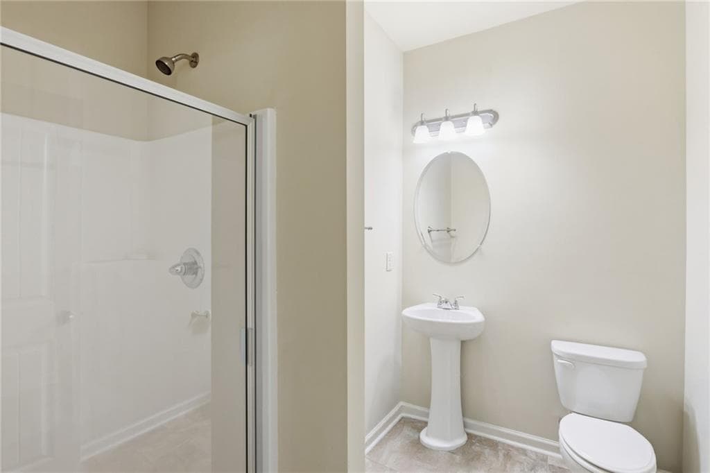 4 bedroom, 3 bathroom, 2,296 sq ft single family residence for rent at 906 Donington Circle, Lawrenceville, GA 30045 for $2,300 a month — photo 6