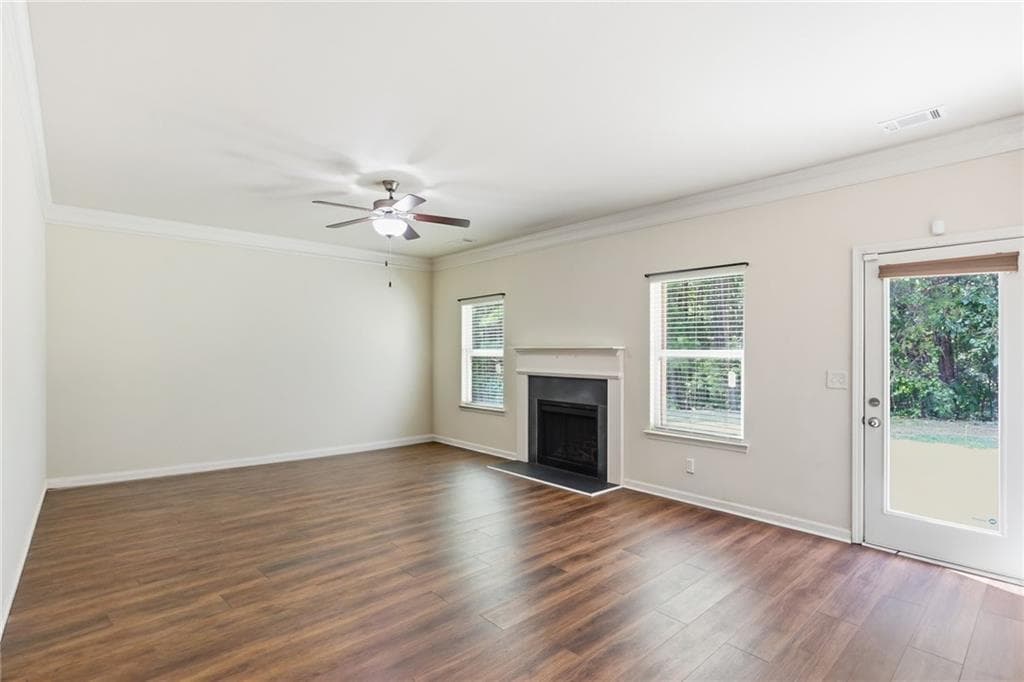 4 bedroom, 3 bathroom, 2,296 sq ft single family residence for rent at 906 Donington Circle, Lawrenceville, GA 30045 for $2,300 a month — photo 9