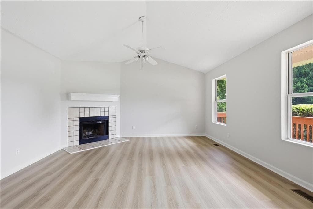 4 bedroom, 2 bathroom, 1,420 sq ft single family residence for sale at 4859 Odessa West Inlet, Acworth, GA 30101 — photo 2