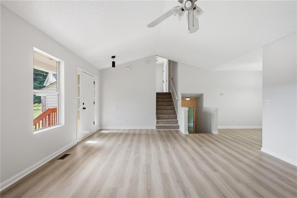 4 bedroom, 2 bathroom, 1,420 sq ft single family residence for sale at 4859 Odessa West Inlet, Acworth, GA 30101 — photo 4