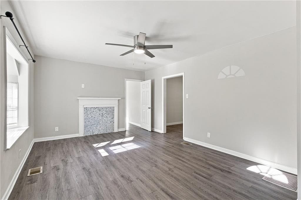 3 bedroom, 2 bathroom, 1,339 sq ft single family residence for rent at 1357 Lorenzo Drive, Atlanta, GA 30310 for $1,750 a month — photo 3
