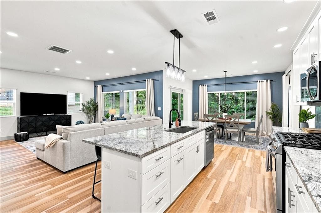 5 bedroom, 3 bathroom, 2,924 sq ft single family residence for sale at 184 Woodland Lane, Mableton, GA 30126 — photo 10