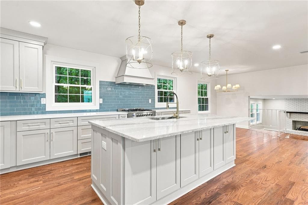 4 bedroom, 3 bathroom, 2,276 sq ft single family residence for sale at 4155 Burnt Hickory Road, Marietta, GA 30064 — photo 8