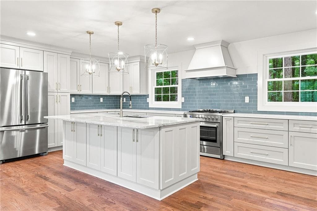 4 bedroom, 3 bathroom, 2,276 sq ft single family residence for sale at 4155 Burnt Hickory Road, Marietta, GA 30064 — photo 10