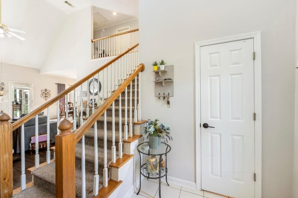 4 bedroom, 3 bathroom, 2,167 sq ft single family residence for sale at 165 Roberts Road, Suwanee, GA 30024 — photo 4