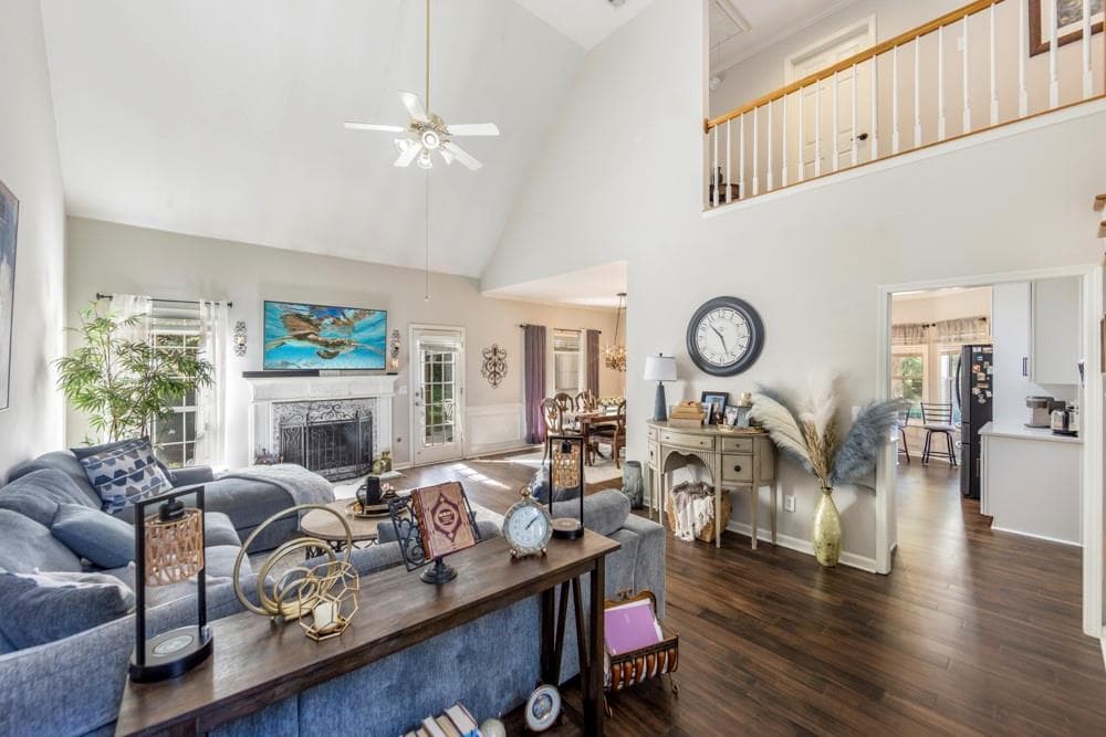 4 bedroom, 3 bathroom, 2,167 sq ft single family residence for sale at 165 Roberts Road, Suwanee, GA 30024 — photo 7