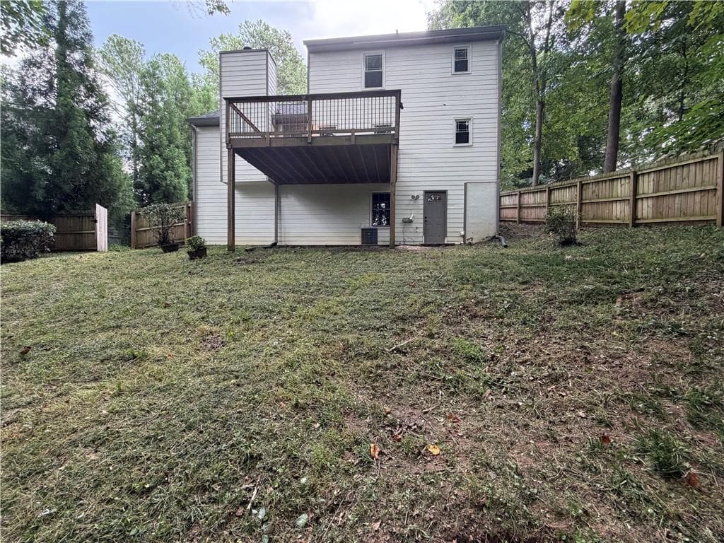 3 bedroom, 2 bathroom, 1,812 sq ft single family residence for sale at 1394 Natchez Trace, Marietta, GA 30008 — photo 5