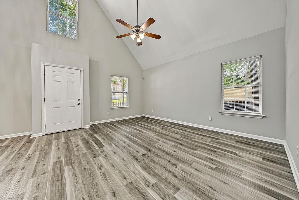 3 bedroom, 2 bathroom, 1,488 sq ft single family residence for sale at 3071 Jones Street, East Point, GA 30344 — photo 3