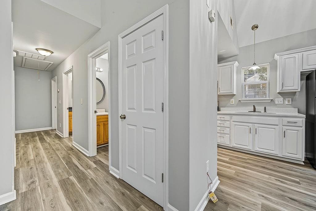 3 bedroom, 2 bathroom, 1,488 sq ft single family residence for sale at 3071 Jones Street, East Point, GA 30344 — photo 9
