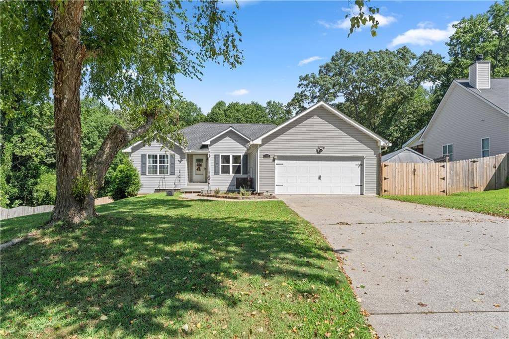 3 bedroom, 3 bathroom, 1,554 sq ft single family residence for sale at 104 Legend Creek Drive, Canton, GA 30114 — photo 4
