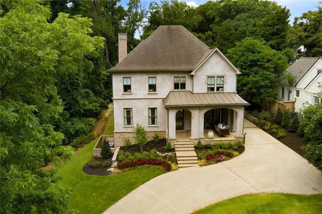 5 bedroom, 6 bathroom, 4,498 sq ft single family residence for rent at 91 NE Park, Atlanta, GA 30305 for $19,500 a month — photo 2