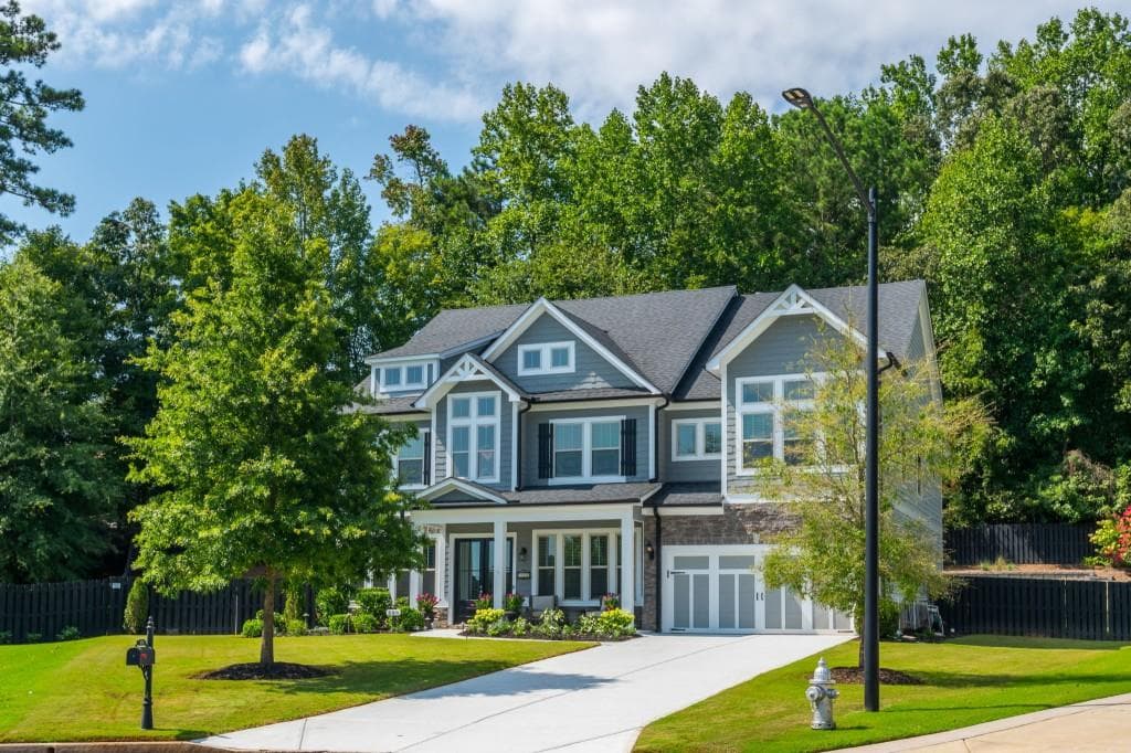 4 bedroom, 3 bathroom, 3,843 sq ft single family residence for sale at 500 Taymack Farm Court, Woodstock, GA 30188