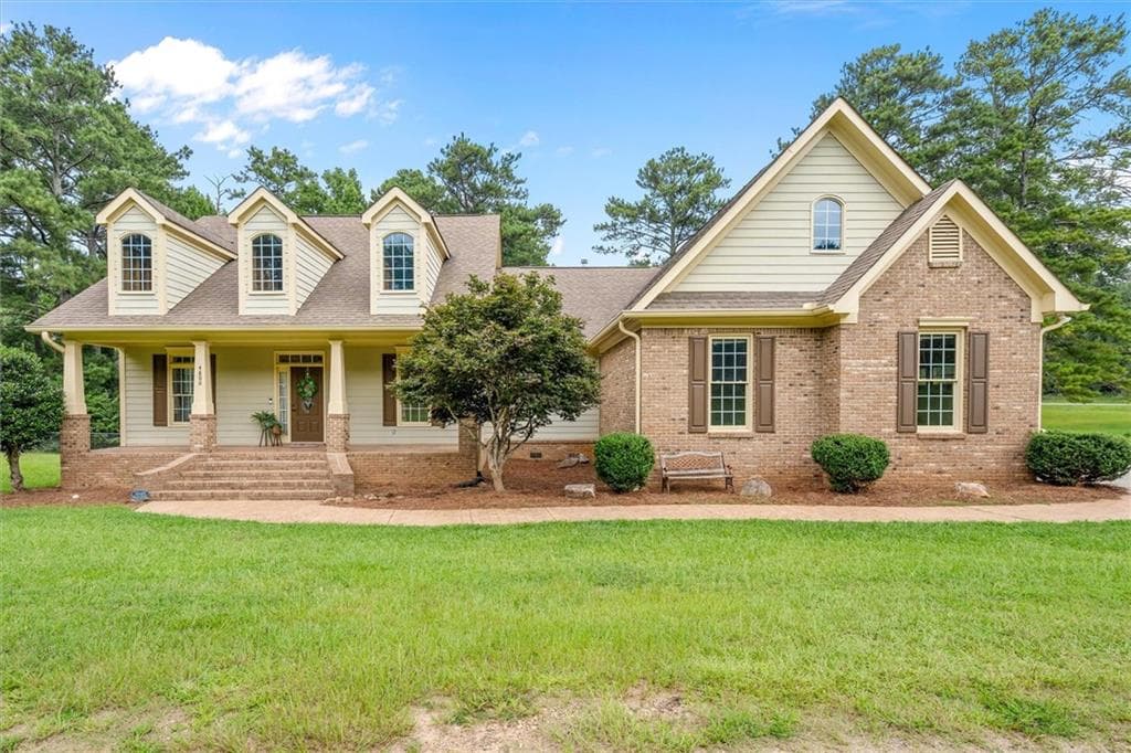 4 bedroom, 3 bathroom, 2,534 sq ft single family residence for sale at 4800 Old Westside Road, Austell, GA 30106