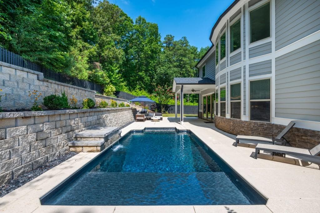 4 bedroom, 3 bathroom, 3,843 sq ft single family residence for sale at 500 Taymack Farm Court, Woodstock, GA 30188 — photo 5