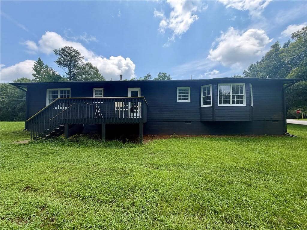 3 bedroom, 2 bathroom, 1,700 sq ft single family residence under contract at 85 Martin Street, Carrollton, GA 30117 — photo 2