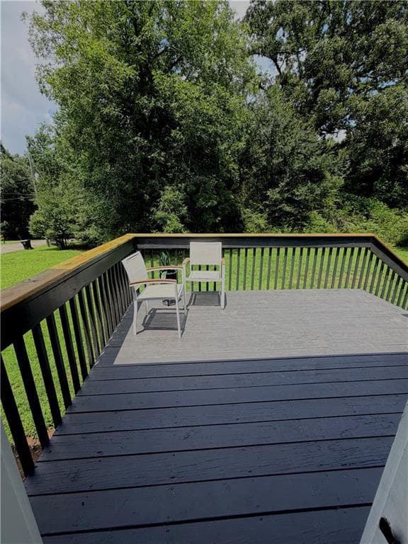 3 bedroom, 2 bathroom, 1,700 sq ft single family residence under contract at 85 Martin Street, Carrollton, GA 30117 — photo 4