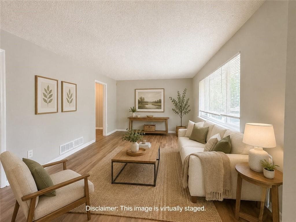 5 bedroom, 2 bathroom, 1,977 sq ft single family residence under contract at 2223 Shamrock Drive, Decatur, GA 30032 — photo 2