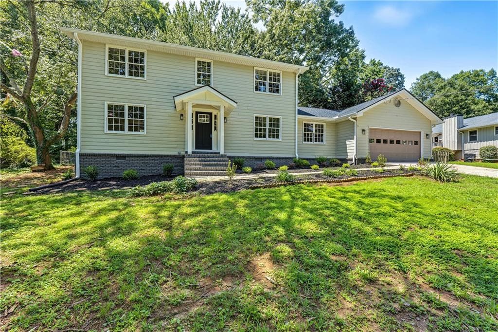4 bedroom, 3 bathroom, 2,215 sq ft single family residence for sale at 2967 Missy Drive, Marietta, GA 30062