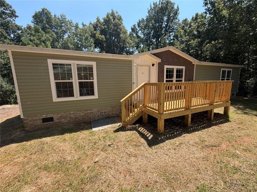 3 bedroom, 2 bathroom, 1,568 sq ft single family residence for sale at 344 Hidden Valley Drive, Alto, GA 30510 — photo 2