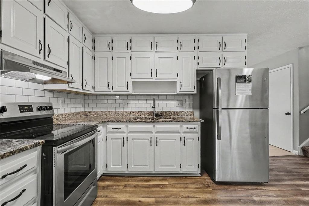4 bedroom, 2 bathroom, 1,580 sq ft single family residence for sale at 2538 Burton Circle, Morrow, GA 30260 — photo 5